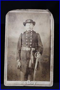 Antique CDV Photo Civil War Soldier Armed Union Confederate Officer Sword
