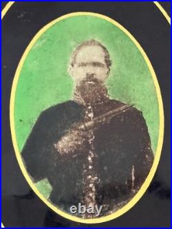 Antique ID Civil War Confederate Soldier Revolver Celluloid Tintype Photograph
