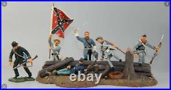 Britains 17575 Civil War Desperate Valor Set 1 Confederates Overrunning Works