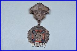 CIVIL WAR CONFEDERATE UCV 1915 RICHMOND REUNION MEDAL WithHAND EMBROIDERED HANDKER