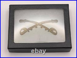 Civil War Cavalry Crossed Sabers Hat Insignia Union or Confederate Aged Patina