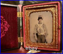 Civil War Confederate Virginia soldier armed and possible ID ambrotype
