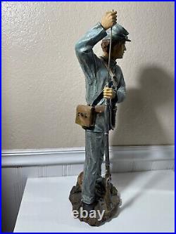 Civil War Extra Large Infantry Confederate Soldier Statue, 20 1/2 Tall