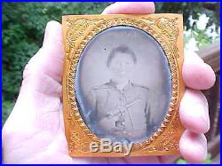 Civil War NC Confederate Soldier 1/6 Ambrotype Photograph withConfederate PISTOL