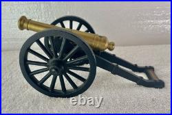 RARE ANTIQUE CIVIL WAR CONFEDERATE ARMY SIGNAL CORPS IRON FUEL CANTEEN WithHANDLE