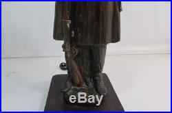 Rare Vintage 1971 Civil War Confederate Soldier Wood Carved Lamp by Dunning
