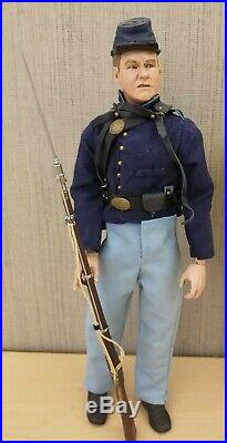 Set Of 2 Sideshow 12 Inch CIVIL War Union And Confederate Soldiers Loose