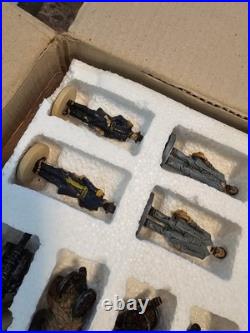 U. S. Civil War Chess Set 33 Piece Union vs Confederate North Vs. South Soldiers