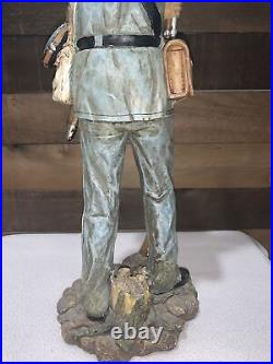 Vintage Large Figurine Confederate Soldier Civil War Infantry Reloading Gun